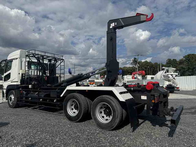 三菱ふそうスーパーグレートコンテナ専用車大型（10t）[写真15]