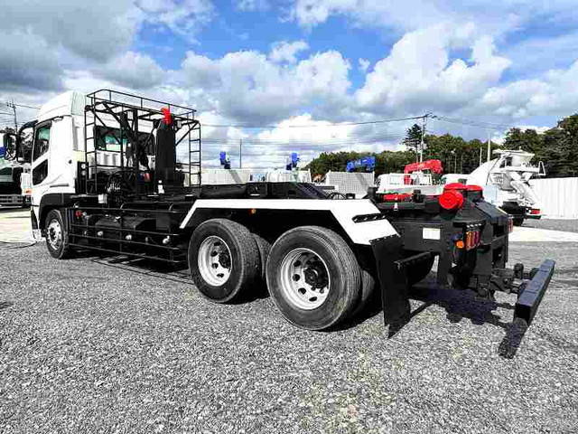 三菱ふそうスーパーグレートコンテナ専用車大型（10t）[写真04]