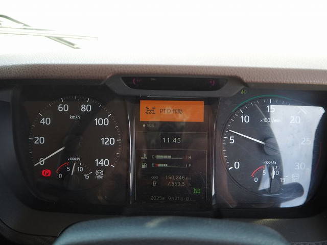 日野レンジャークレーン4段中型（4t）[写真39]