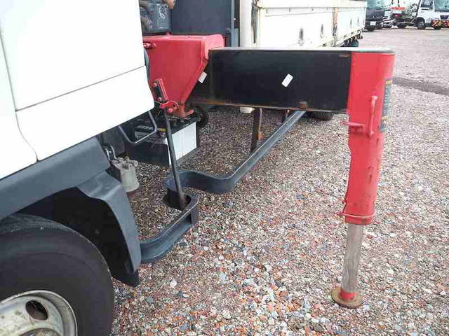 日野レンジャークレーン4段中型（4t）[写真12]