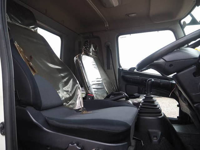 日野レンジャークレーン4段中型（4t）[写真37]