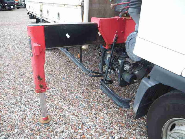 日野レンジャークレーン4段中型（4t）[写真08]