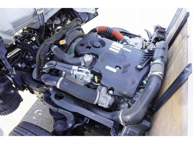 いすゞエルフ平ボディ小型（2t・3t）[写真18]