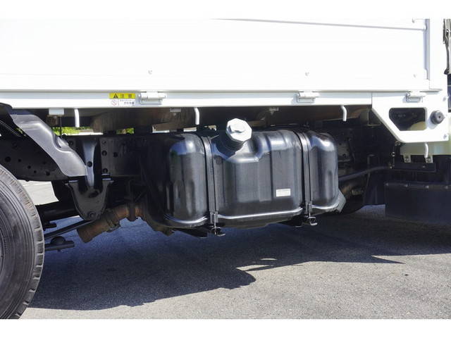 いすゞエルフ平ボディ小型（2t・3t）[写真24]