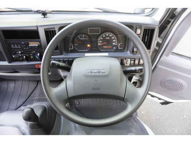 いすゞエルフ平ボディ小型（2t・3t）[写真31]