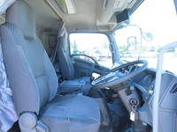 いすゞフォワードアルミウイング中型（4t）[写真20]