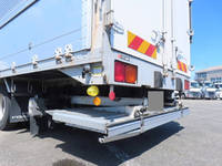 いすゞフォワードアルミウイング中型（4t）[写真32]