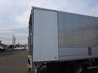 三菱ふそうファイターアルミウイング中型（4t）[写真16]