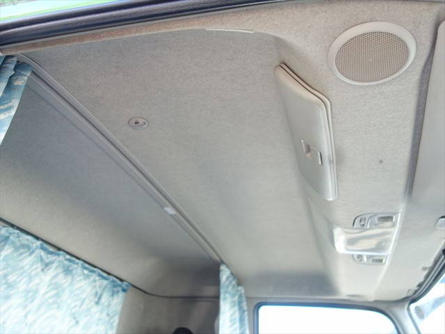 三菱ふそうファイターアルミウイング中型（4t）[写真24]