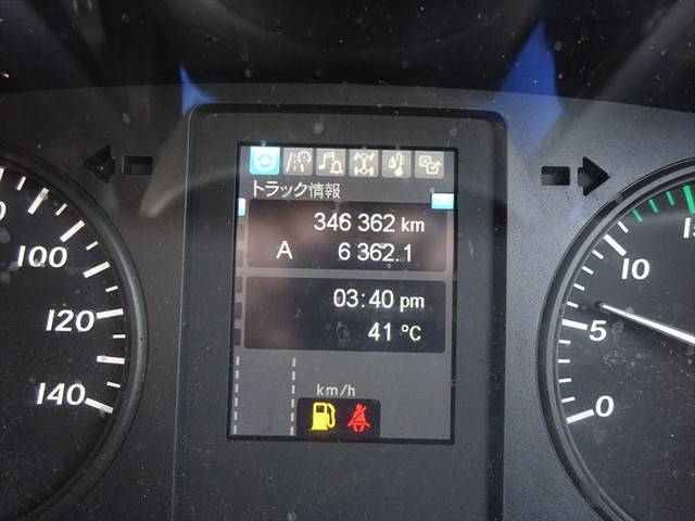 三菱ふそうファイターアルミウイング中型（4t）[写真25]