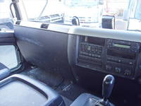 三菱ふそうファイターアルミウイング中型（4t）[写真28]