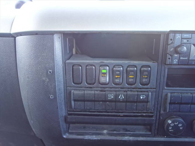 三菱ふそうファイターアルミウイング中型（4t）[写真29]