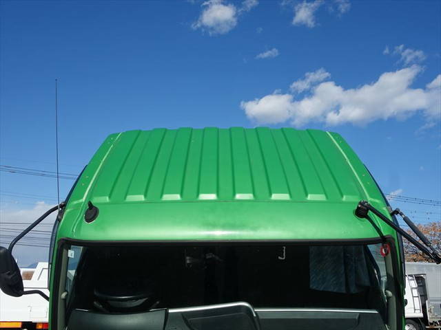 三菱ふそうファイターアルミウイング中型（4t）[写真34]