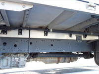 三菱ふそうファイターアルミウイング中型（4t）[写真06]