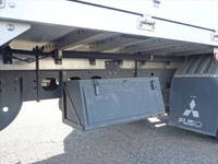 三菱ふそうファイターアルミウイング中型（4t）[写真10]