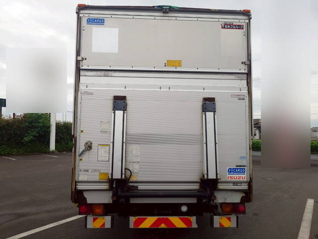 いすゞフォワードアルミウイング中型（4t）[写真02]