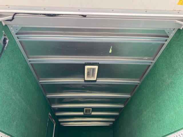日野デュトロアルミバン小型（2t・3t）[写真12]