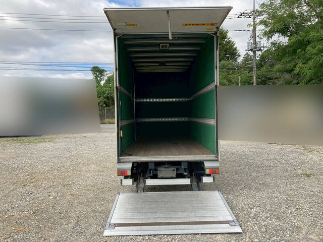 日野デュトロアルミバン小型（2t・3t）[写真16]