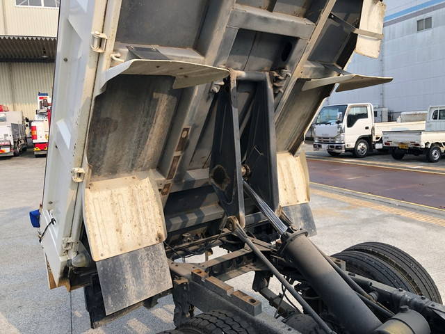 いすゞエルフダンプ小型（2t・3t）[写真20]