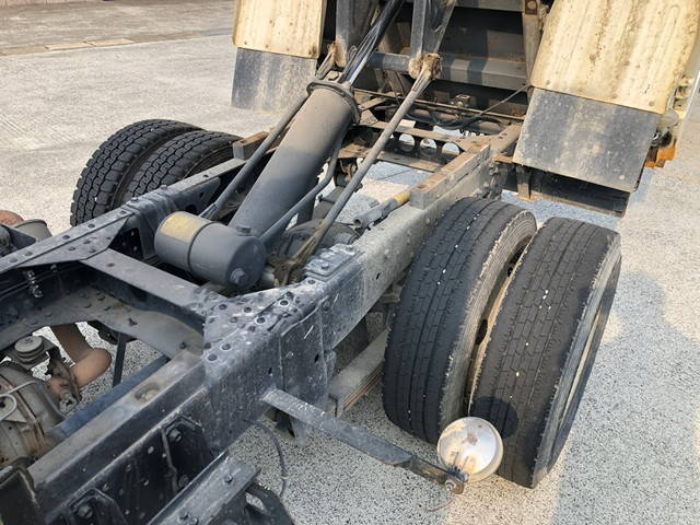 いすゞエルフダンプ小型（2t・3t）[写真22]