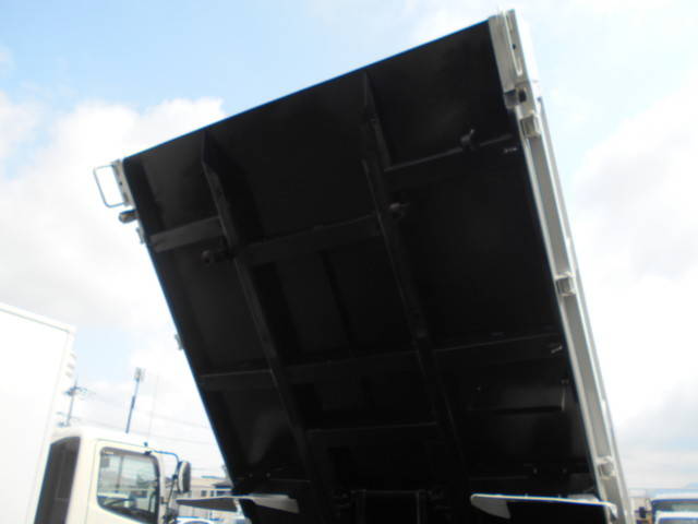 三菱ふそうキャンターダンプ小型（2t・3t）[写真22]