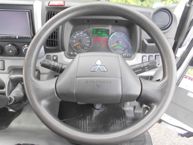 三菱ふそうキャンターダンプ小型（2t・3t）[写真29]
