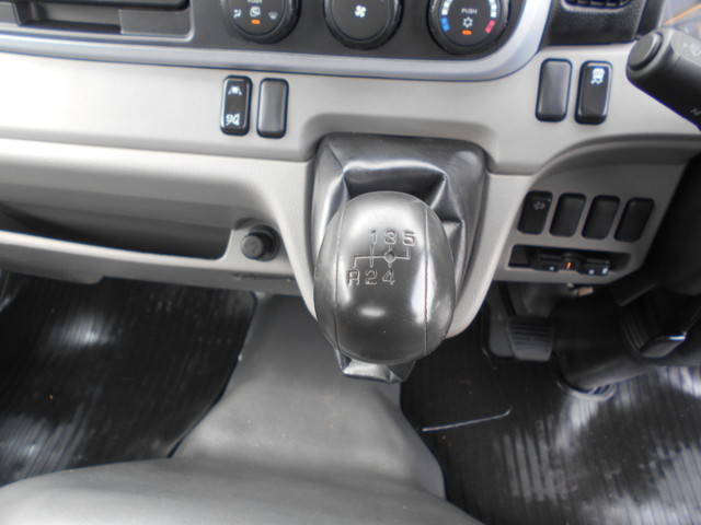 三菱ふそうキャンターダンプ小型（2t・3t）[写真30]