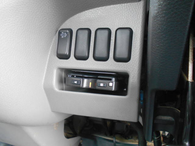 三菱ふそうキャンターダンプ小型（2t・3t）[写真35]