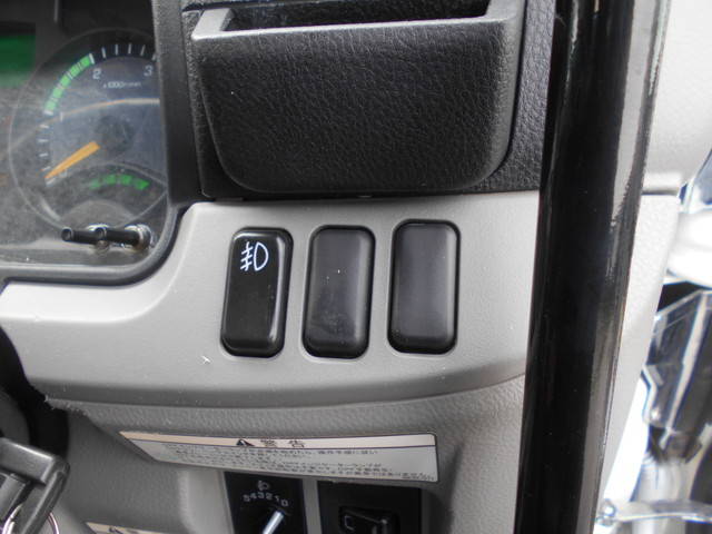 三菱ふそうキャンターダンプ小型（2t・3t）[写真36]