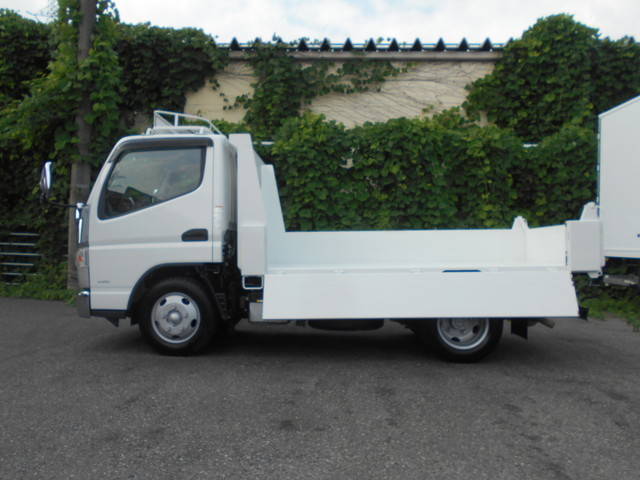 三菱ふそうキャンターダンプ小型（2t・3t）[写真07]
