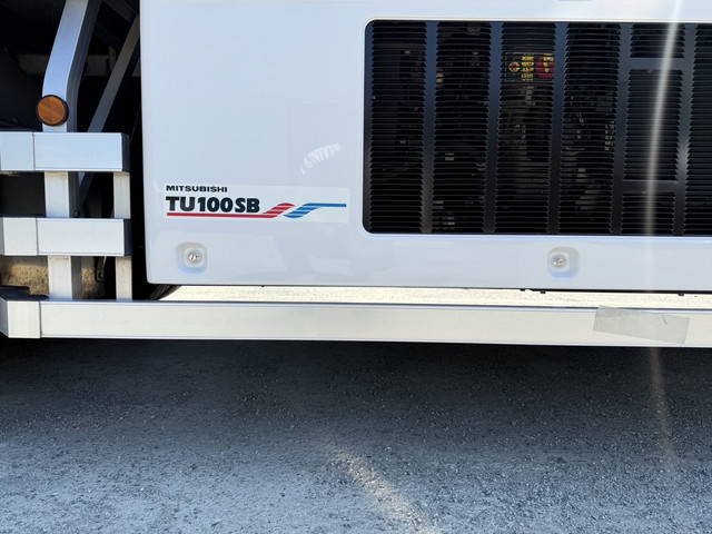 いすゞギガ冷凍車（冷蔵車）大型（10t）[写真23]