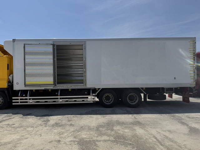 いすゞギガ冷凍車（冷蔵車）大型（10t）[写真25]