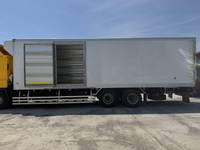 いすゞギガ冷凍車（冷蔵車）大型（10t）[写真26]