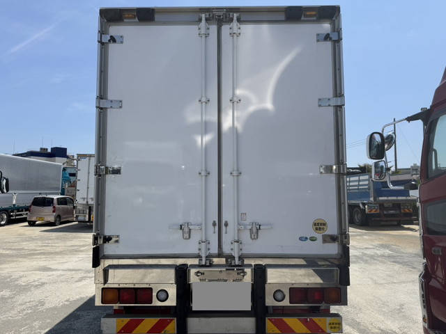 いすゞギガ冷凍車（冷蔵車）大型（10t）[写真07]