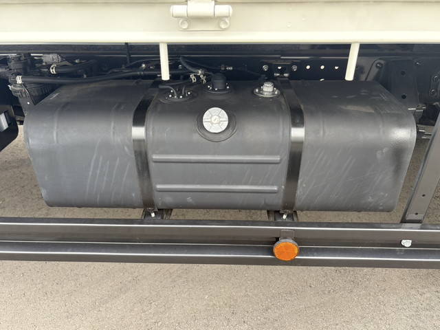 日野デュトロクレーン4段小型（2t・3t）[写真23]