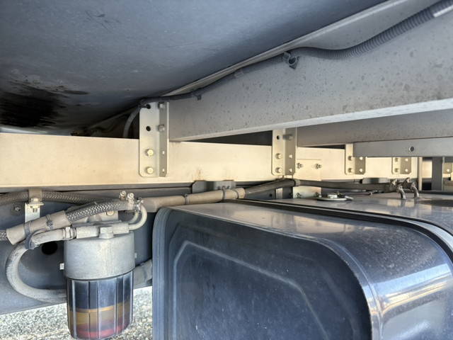 UDトラックスコンドルアルミバン増トン（6t・8t）[写真18]