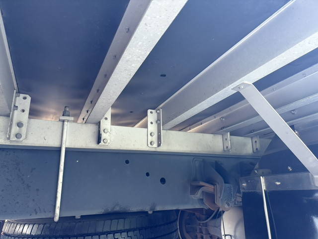 UDトラックスコンドルアルミバン増トン（6t・8t）[写真24]