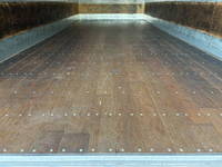 UDトラックスコンドルアルミバン増トン（6t・8t）[写真09]