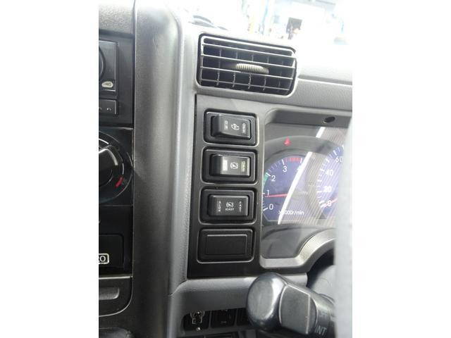 三菱ふそうキャンターダブルキャブ（Wキャブ）小型（2t・3t）[写真27]