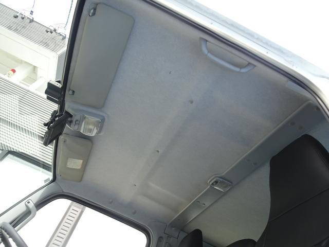 三菱ふそうキャンターダブルキャブ（Wキャブ）小型（2t・3t）[写真35]