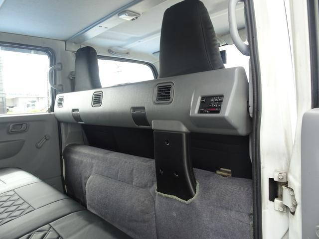 三菱ふそうキャンターダブルキャブ（Wキャブ）小型（2t・3t）[写真37]