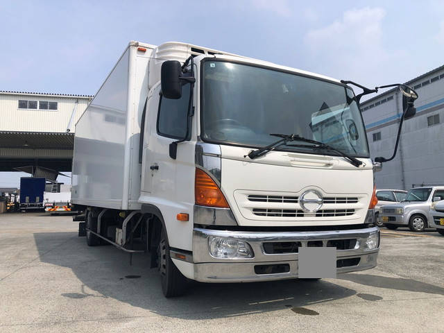 日野レンジャー冷凍車（冷蔵車）中型（4t）[写真03]