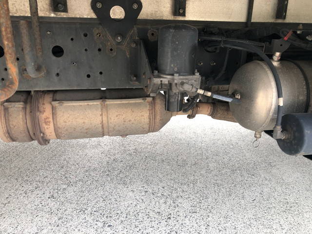 日野レンジャー冷凍車（冷蔵車）中型（4t）[写真36]