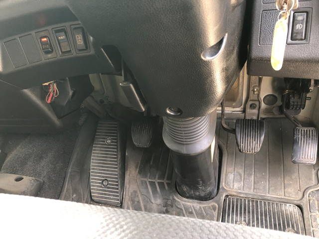 日野レンジャー冷凍車（冷蔵車）中型（4t）[写真07]