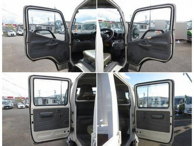 トヨタダイナダブルキャブ（Wキャブ）中型（4t）[写真22]