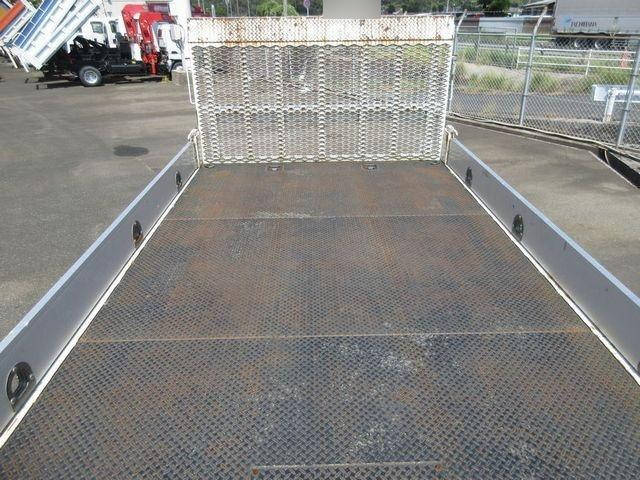 いすゞエルフセーフティローダー小型（2t・3t）[写真10]