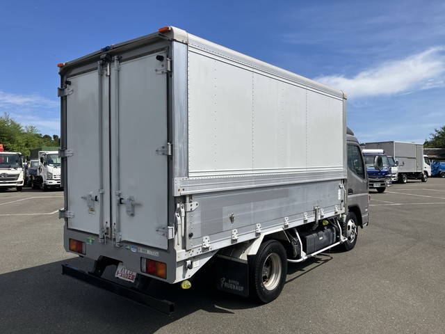 三菱ふそうキャンターパネルウイング小型（2t・3t）[写真02]