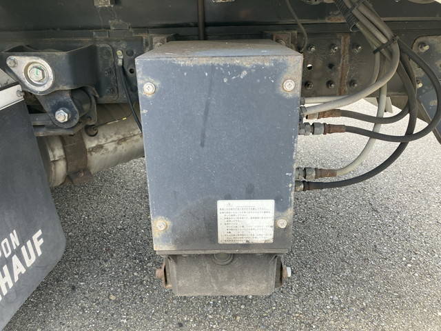 三菱ふそうキャンターパネルウイング小型（2t・3t）[写真20]