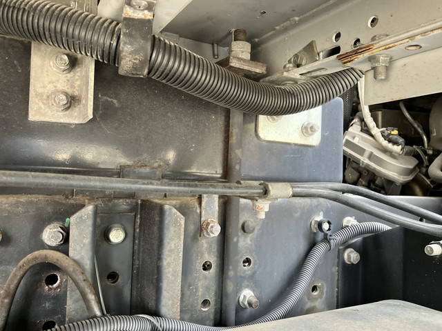 三菱ふそうキャンターパネルウイング小型（2t・3t）[写真27]