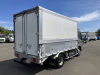 三菱ふそうキャンターパネルウイング小型（2t・3t）[写真02]